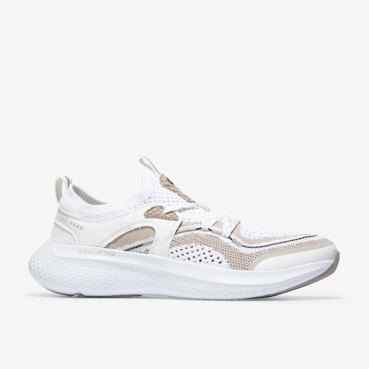 [W25243] WOMENS COLE HAAN ZERØGRAND OUTPACE 2 RUNNING SHOE